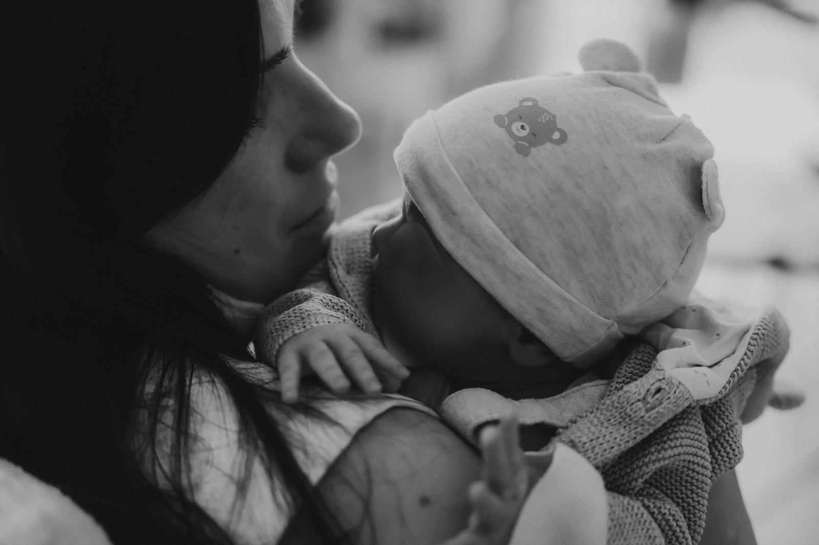 Gaëlle et son bébé, fondatrice de Poomli